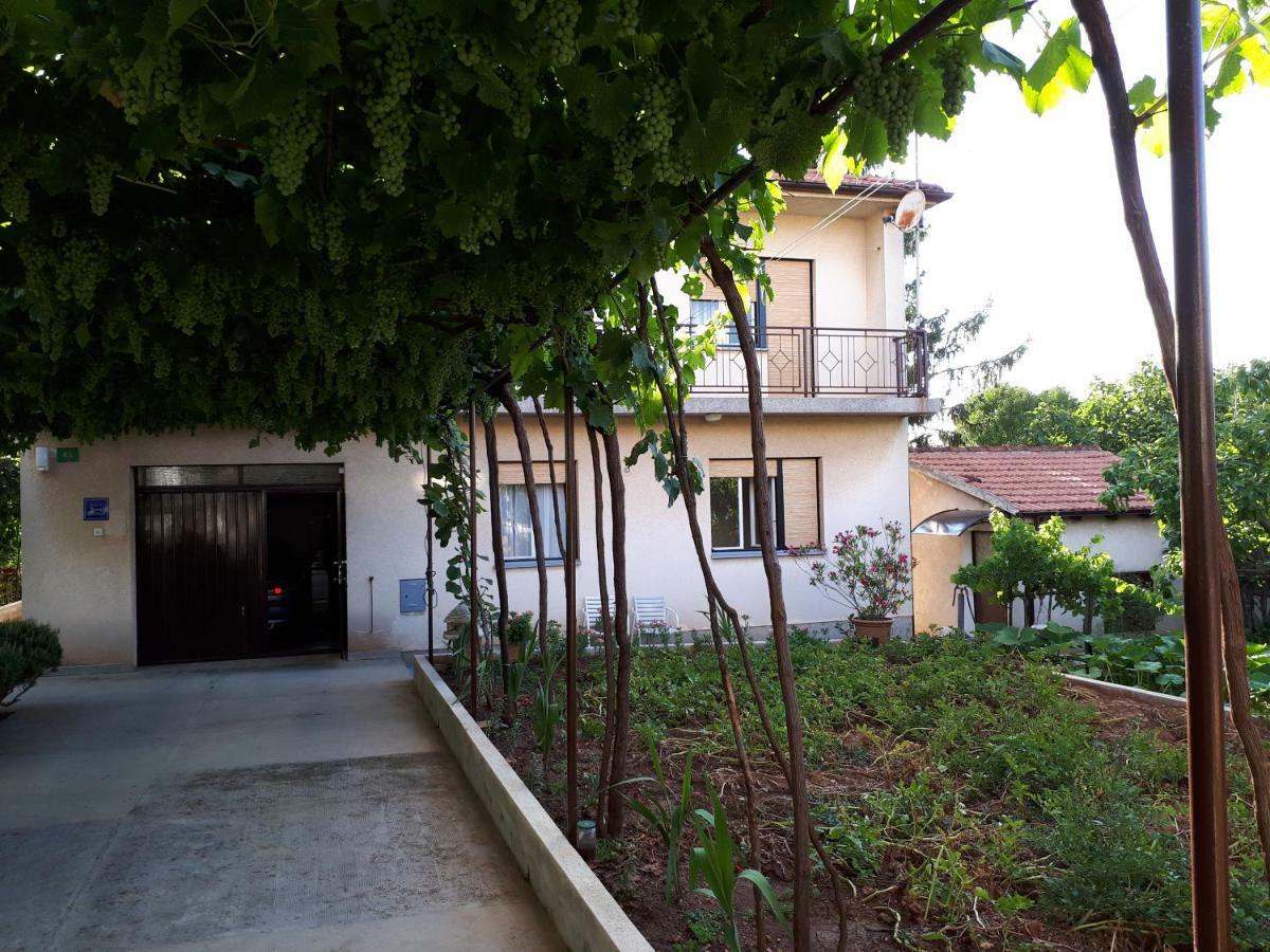 Apartman Ivan Pula Exterior foto