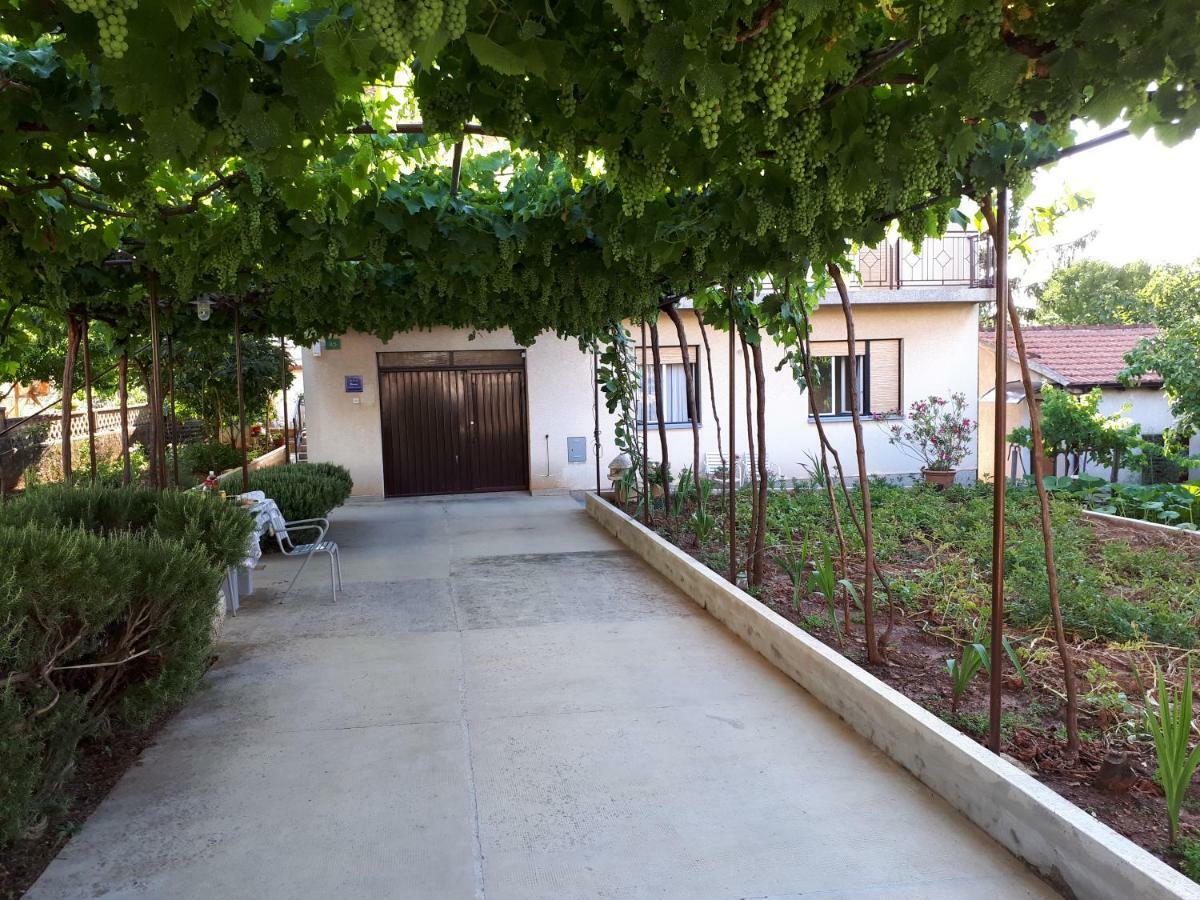 Apartman Ivan Pula Exterior foto